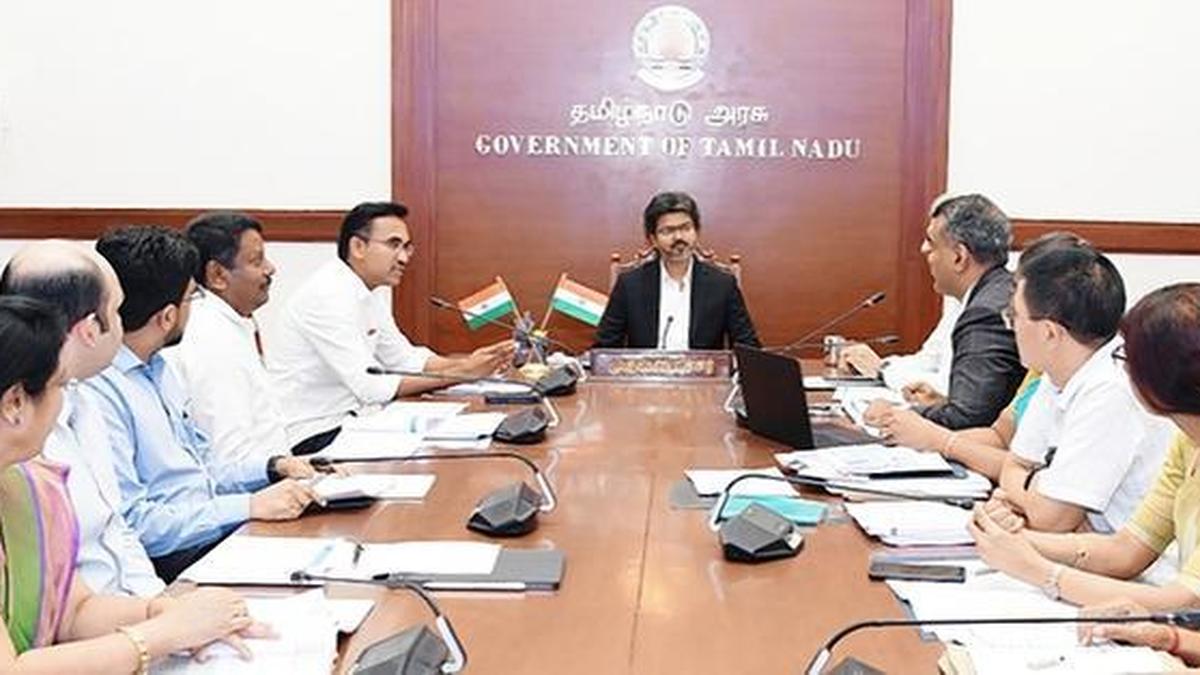 CM-Vijay-chairsGPAG0J4B7.4.jpg