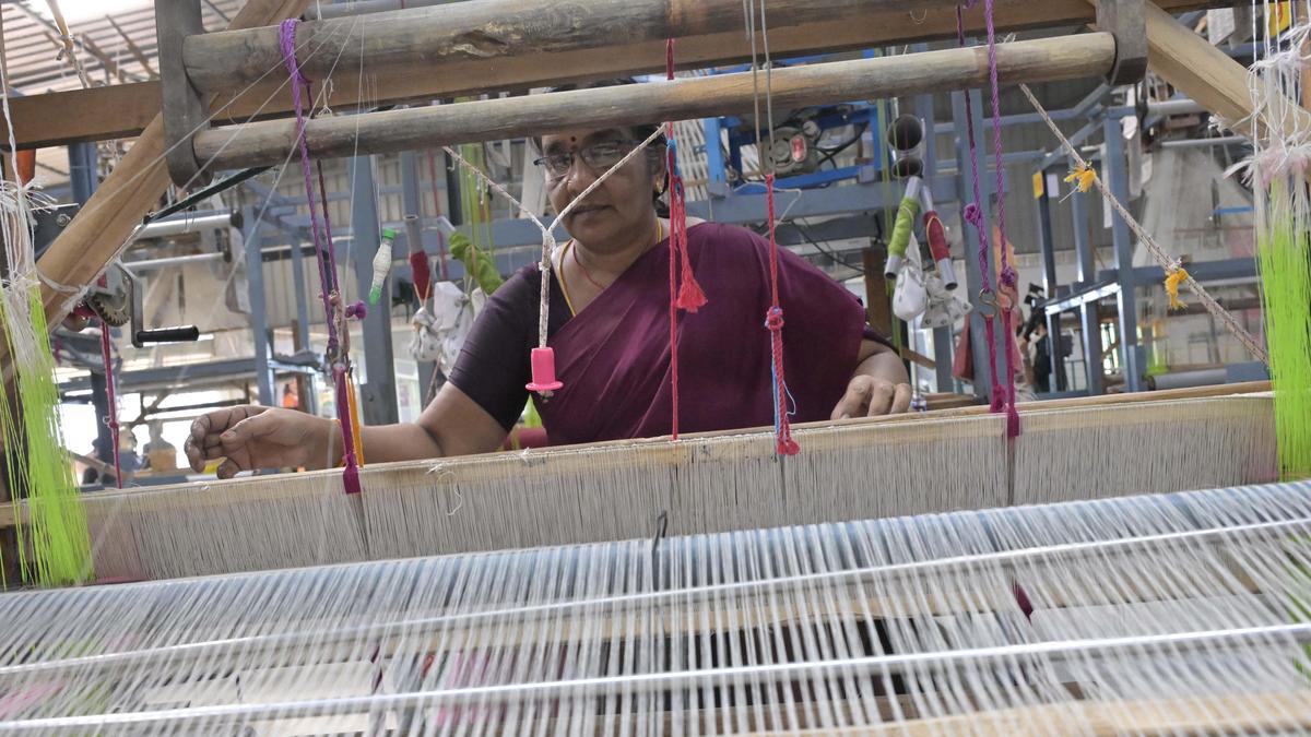 16GNRAO-MANGALAGIRI20SAREES-01203