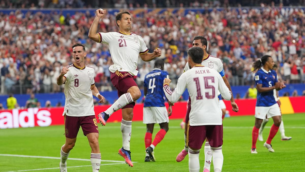 APTOPIX_Spain_France_WCup_Soccer_85581
